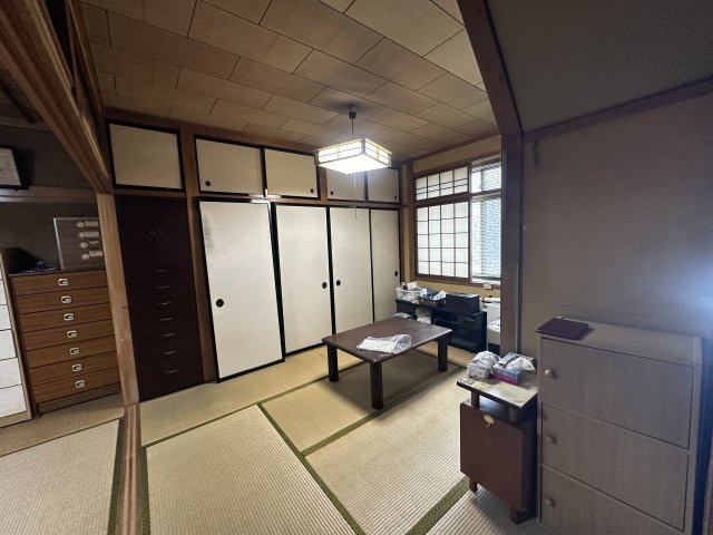 26/8/31商談中　戸建　高山市八軒町　600万の内装
