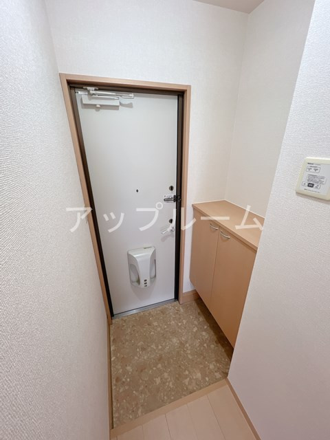 モナリエ穴橋の玄関