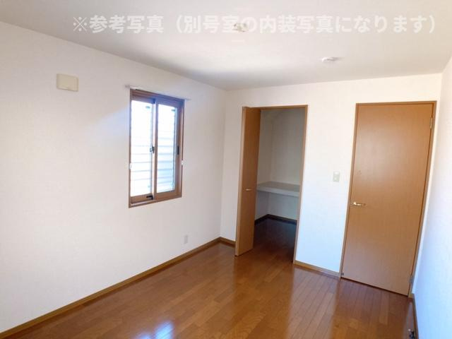 春日井市八事町２丁目のアパートの内装