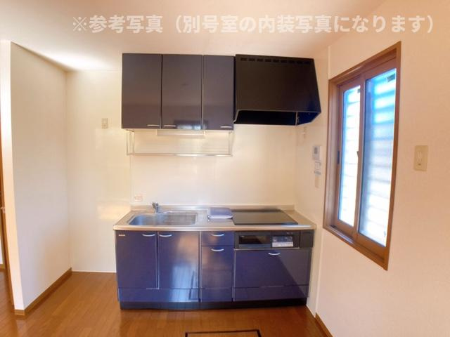 春日井市八事町２丁目のアパートのキッチン