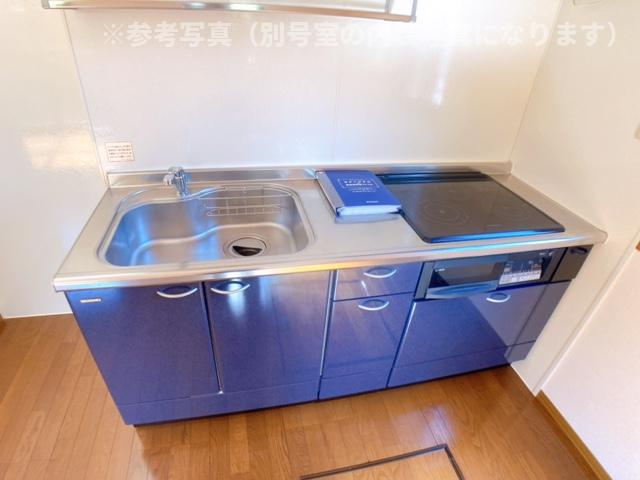 春日井市八事町２丁目のアパートのキッチン