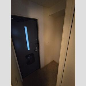 リヴィエールSの玄関