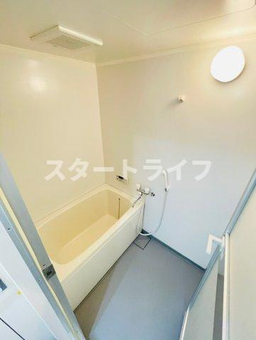 大阪市東淀川区東中島４丁目の賃貸マンションの浴室