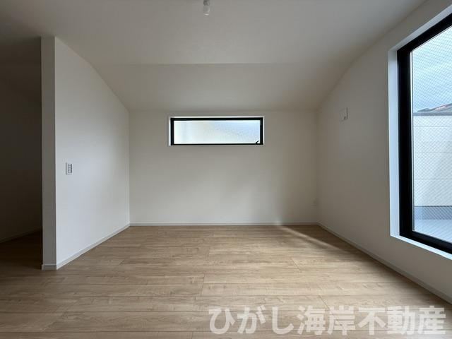 平塚市菫平　新築戸建の洋室|10.5帖　洋室