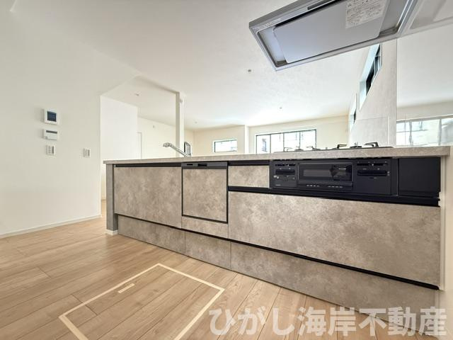 平塚市菫平　新築戸建のキッチン|キッチンスペース