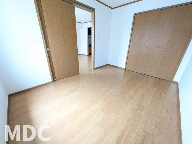 板野郡藍住町住吉字神蔵のアパートの内装