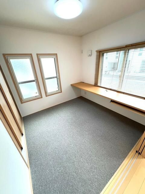南生田戸建の寝室