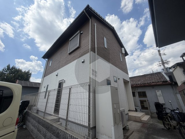 横沼町1丁目戸建貸家の外観