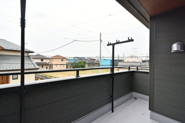 久喜吉羽第5　新築戸建　全8棟のバルコニー