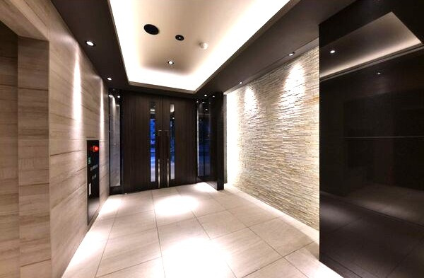 S-RESIDENCE高岳clarityのロビー