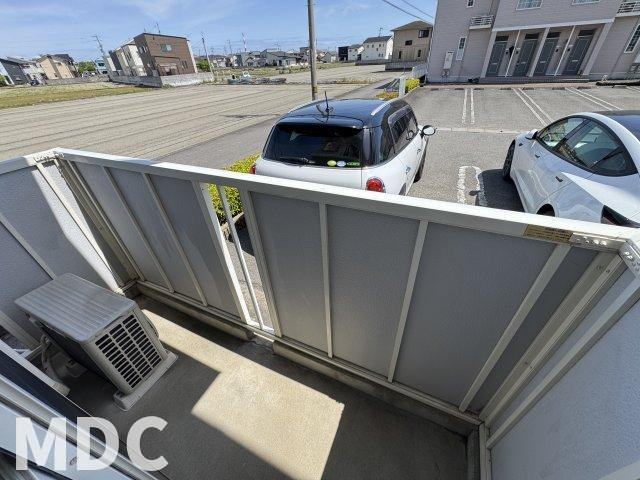 板野郡藍住町勝瑞字正喜地のアパートのバルコニー