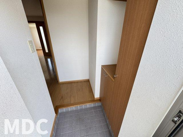 板野郡藍住町勝瑞字正喜地のアパートの玄関