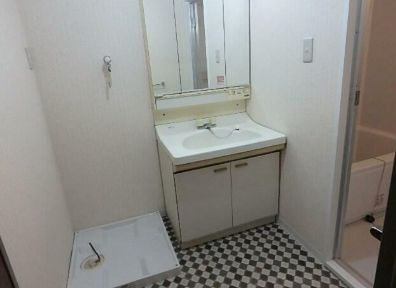 足立区足立２丁目の賃貸マンション