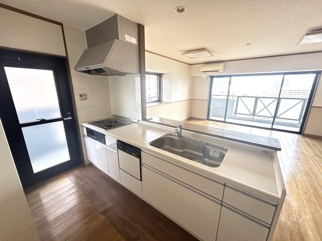 アーデント湯田ツインタワーアラフィーノのキッチン