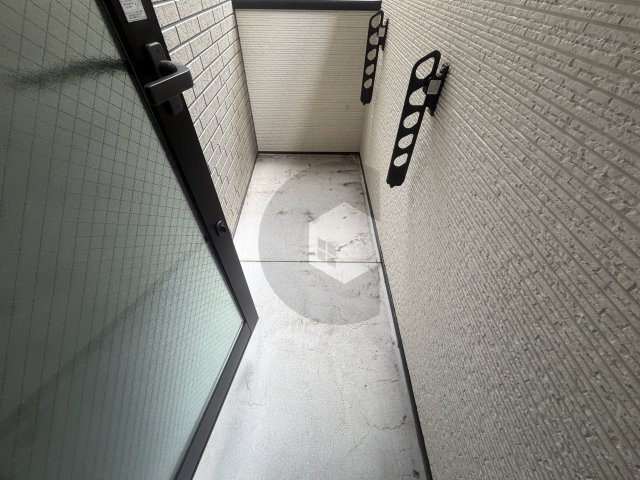AND TERRACE TOMOIのバルコニー