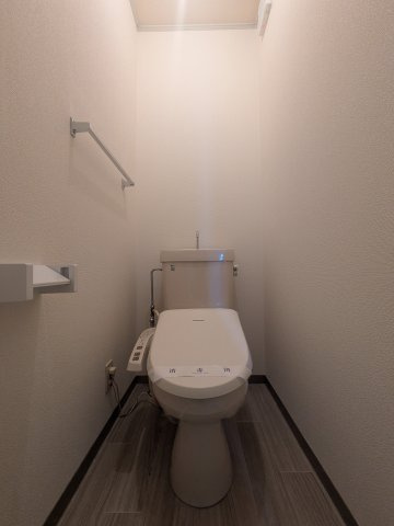 セジュール浜野B棟のトイレ|※写真は別の部屋のものです。