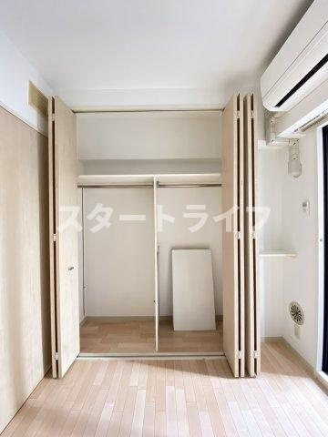 大阪市淀川区西中島３丁目の賃貸マンションの収納