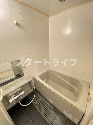 大阪市淀川区西中島３丁目の賃貸マンションの浴室