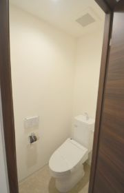 Mayfair田町Premiumのトイレ