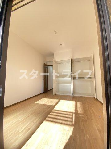 大阪市淀川区三国本町２丁目の賃貸マンションの寝室