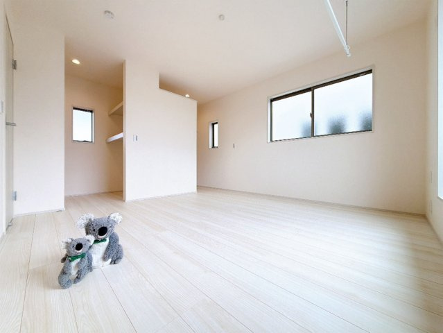 【前面道路含む現地写真】 | 高崎市中豊岡町　新築住宅