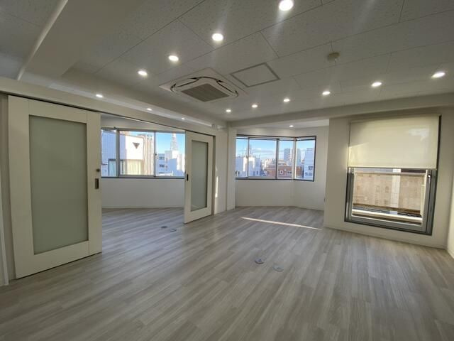 北区中里２丁目の店舗事務所の内装