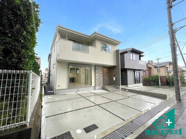 ■枚方市香里ケ丘8丁目　第8期　新築一戸建ての外観|お客様に長く安心して住んでいだだける事にこだわった家づくり！住んでからのアフターサービスにもしっかりと取り組んでいます！