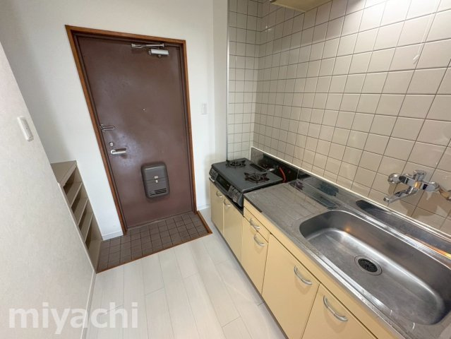 せせらぎハイツの玄関