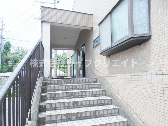 TKビルⅡのエントランス