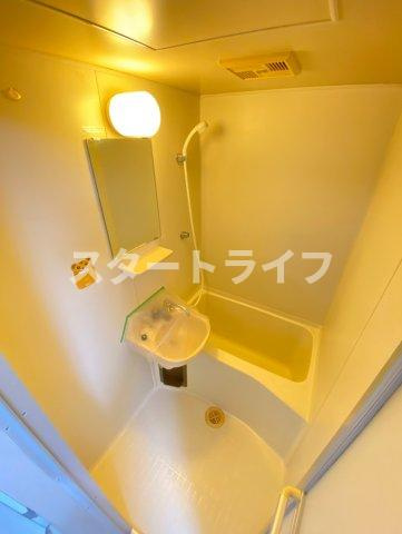 大阪市淀川区木川西２丁目の賃貸マンションの浴室