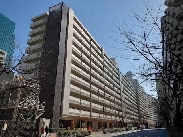 三田ナショナルコートの外観