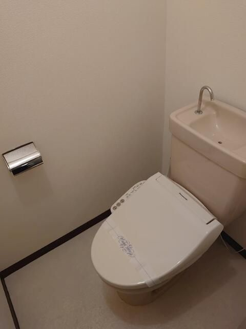三田ナショナルコートのトイレ