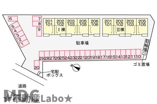 ポルト・ボヌールＫ　Ⅱの駐車場