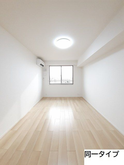 ネオ　ドムス　Ⅰの居間・リビング