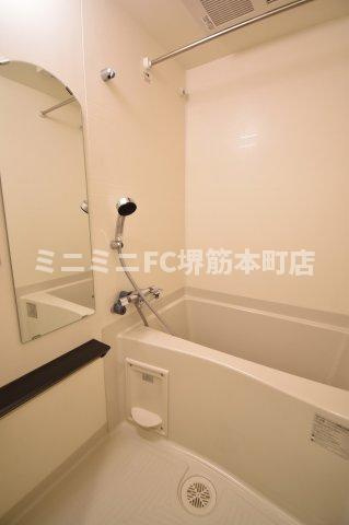 ファステート大阪上本町ソーレの浴室