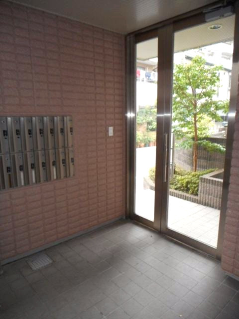ヴェルデ三軒茶屋のロビー