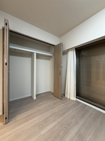 杉並区高円寺北２丁目の中古マンションの収納|クローゼット