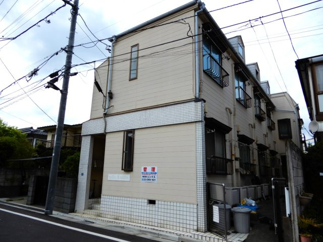 プラザ・ドゥ・ヘレナ