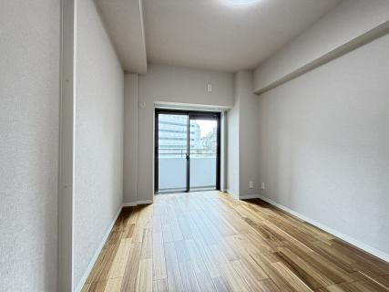 ルネ門前仲町の洋室|ルネ門前仲町：約５．８帖の洋室にも窓が付いております！（洋室２）
