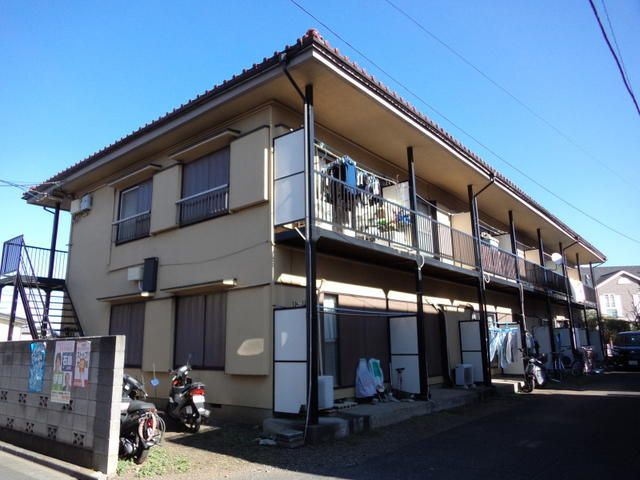 八石荘の外観