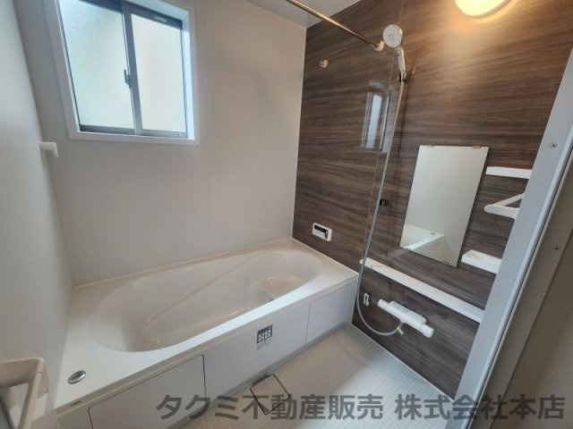 神戸市垂水区美山台１号棟　新築戸建て　の浴室