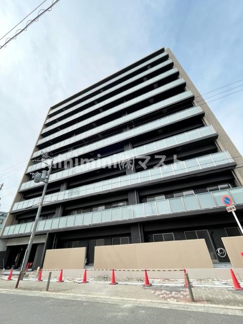 セオリー大阪EAST DOORの外観