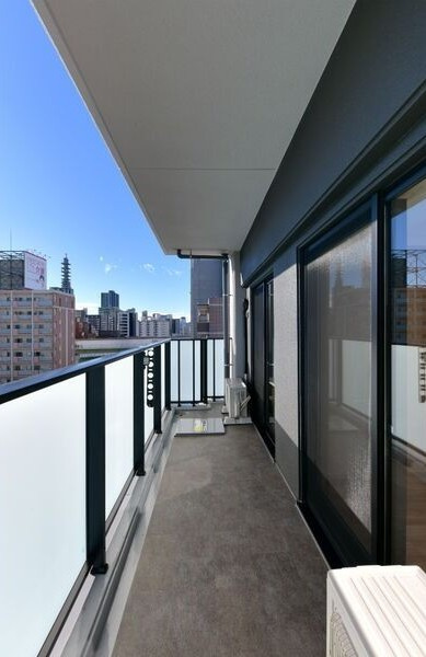 S-RESIDENCE高岳ardentのバルコニー