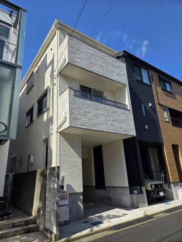 藤沢市朝日町戸建の画像