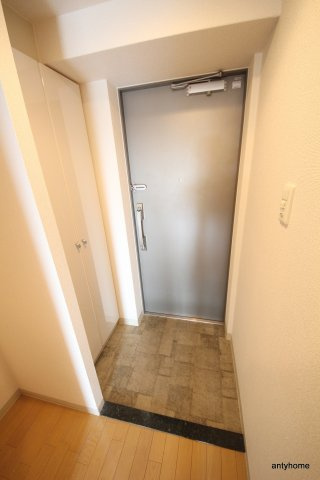エスリード梅田北　の玄関