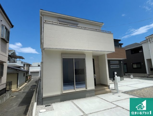 東大阪市池島町　新築一戸建の外観|お客様に長く安心して住んでいだだける事にこだわった家づくり！住んでからのアフターサービスにもしっかりと取り組んでいます！