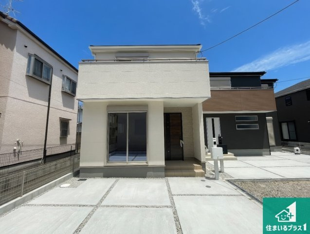 東大阪市池島町　新築一戸建の外観|安心の10年保証！外観を美しく保ち、雨水で汚れを落とします！気になることがありましたら、お気軽にお問い合わせください！
