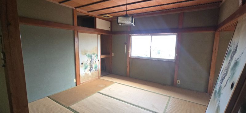 山武郡九十九里町西野　中古戸建の和室|■日当たり良好！室内まできれいに光が差します