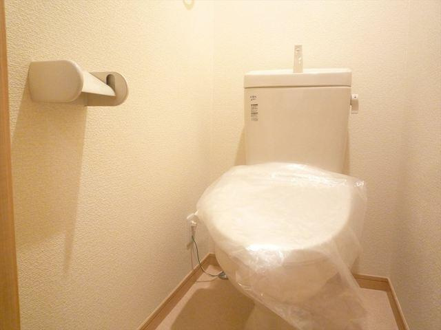 ルシェリア新丸子のトイレ|ゆったりとした空間のトイレです