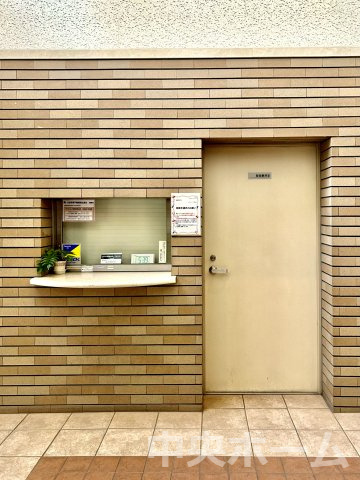 オーベルグランディオベイフロントの受付|受付(管理人室)。